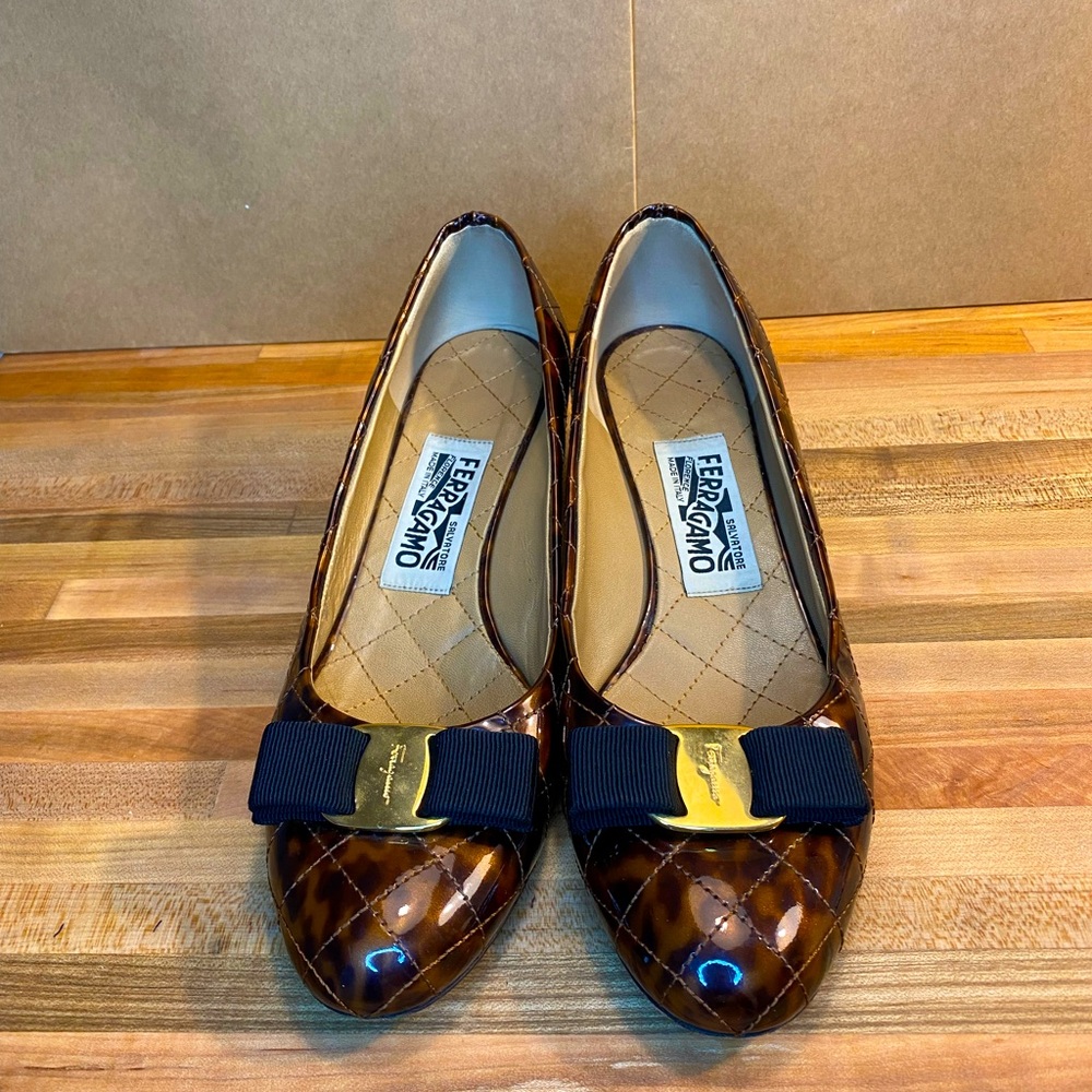 Salvatore Ferragamo Brown Tortoiseshell Print,Patent Leather, Quilted,Bow Pumps.